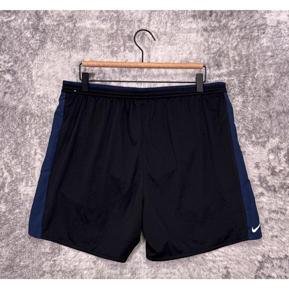 Nike Athletic Shorts Large Mens Drawstring Waist Lined 5" Running Track Club - Picture 2 of 8